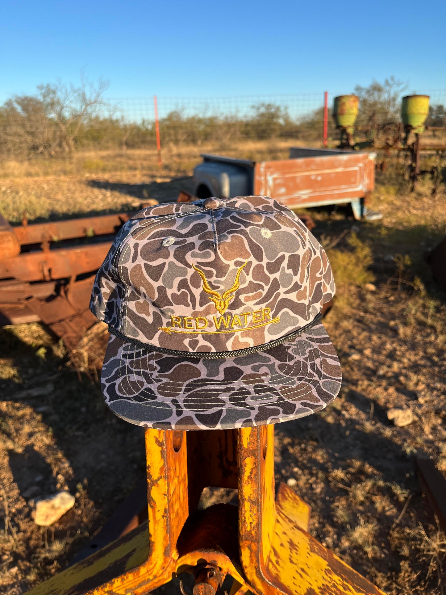 Gold Camo/Black rope Snapback Hat